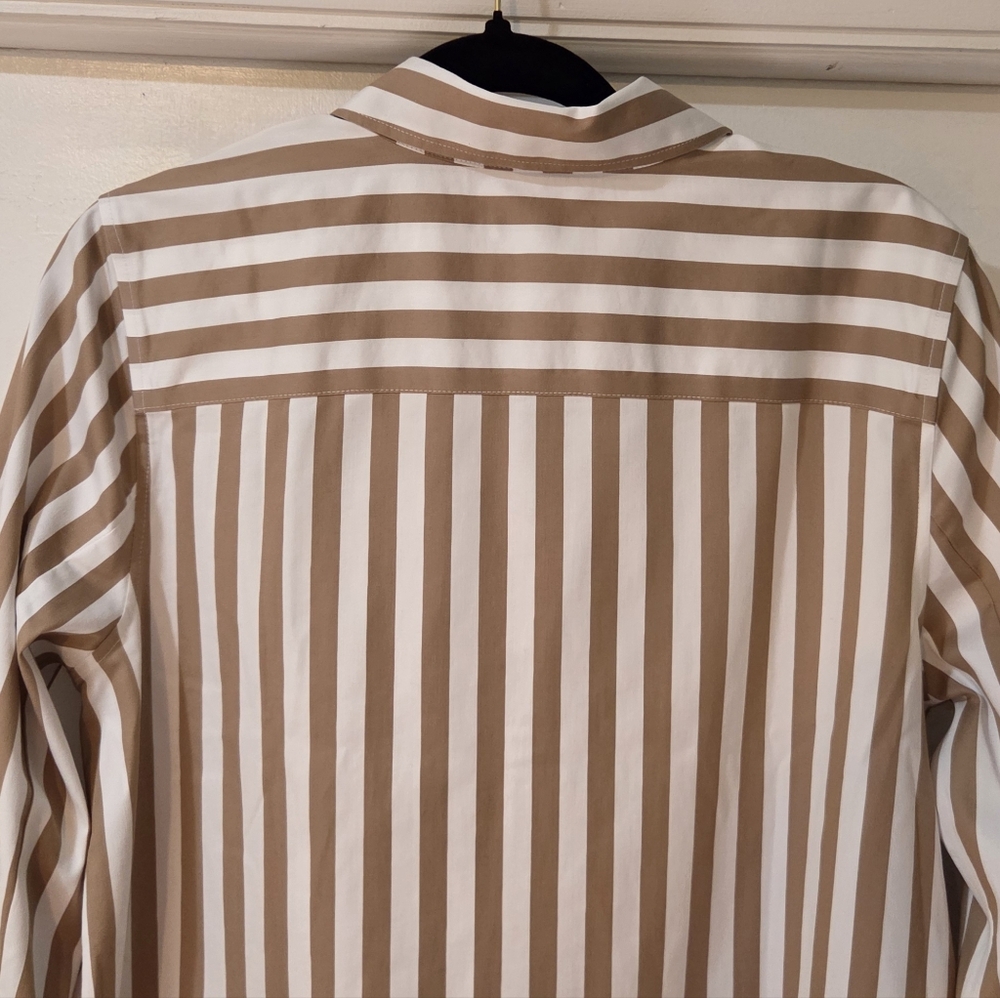 Women's Chico's Neutral Striped Tunic, Size 8. NWT - Picture 13 of 16